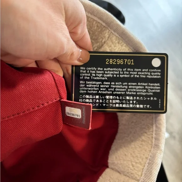 Brand New Chanel Deauville Shopping Tote Bag - Picture 9 of 10